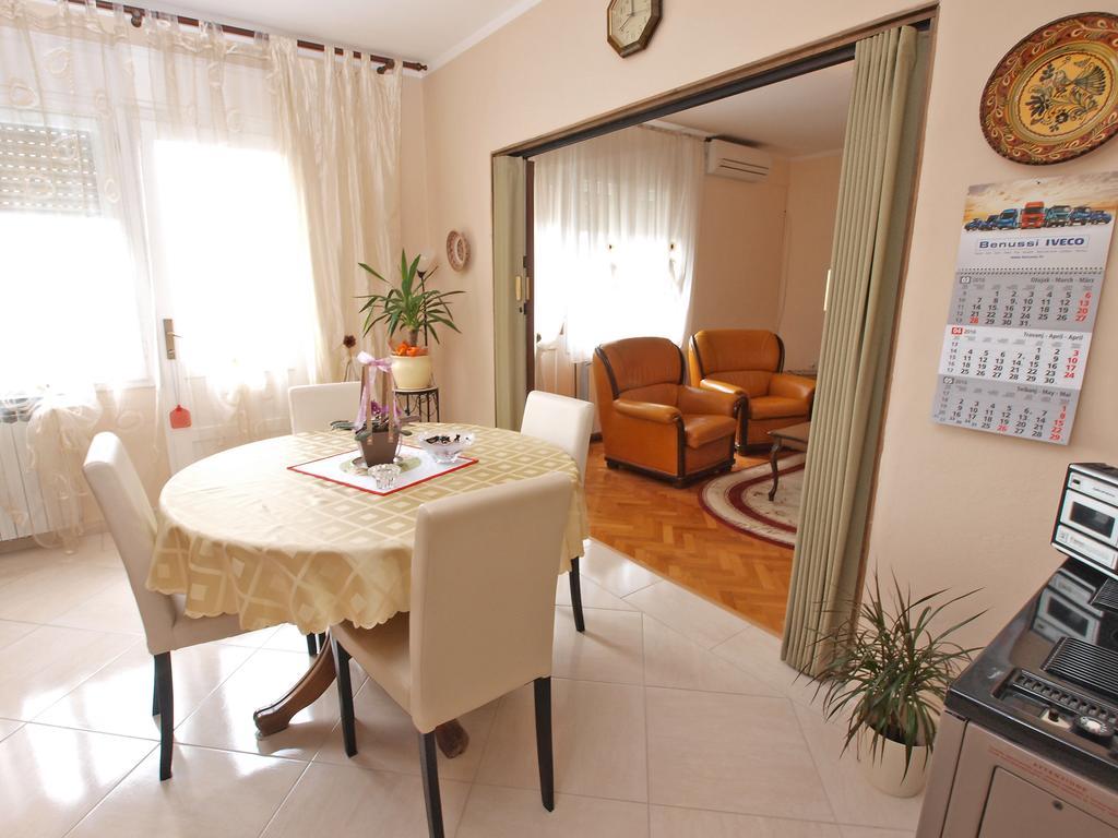Apartments Ivanka 1056 풀라 외부 사진